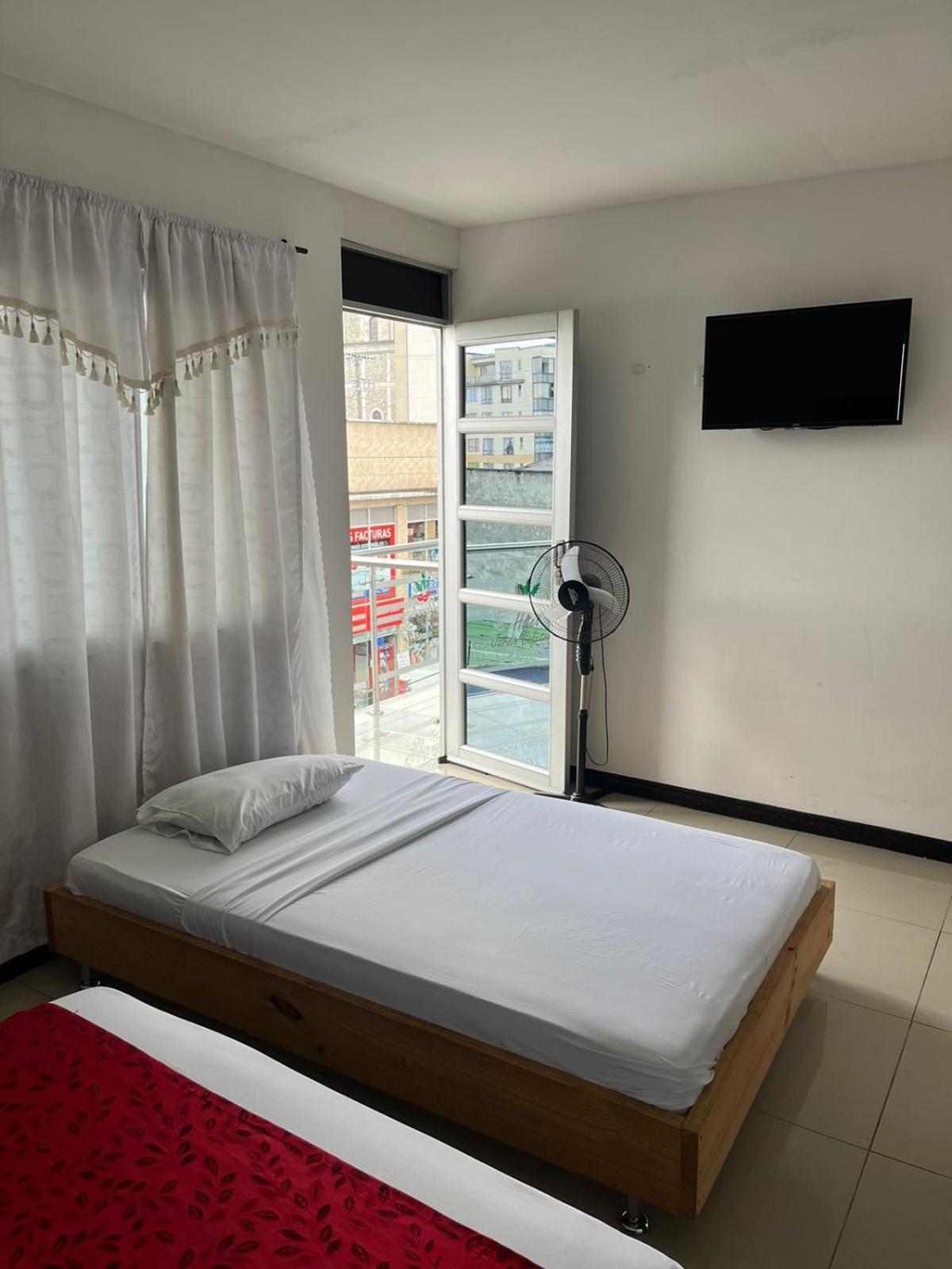 Hotel El Jardin Cafetero Armenia Екстериор снимка