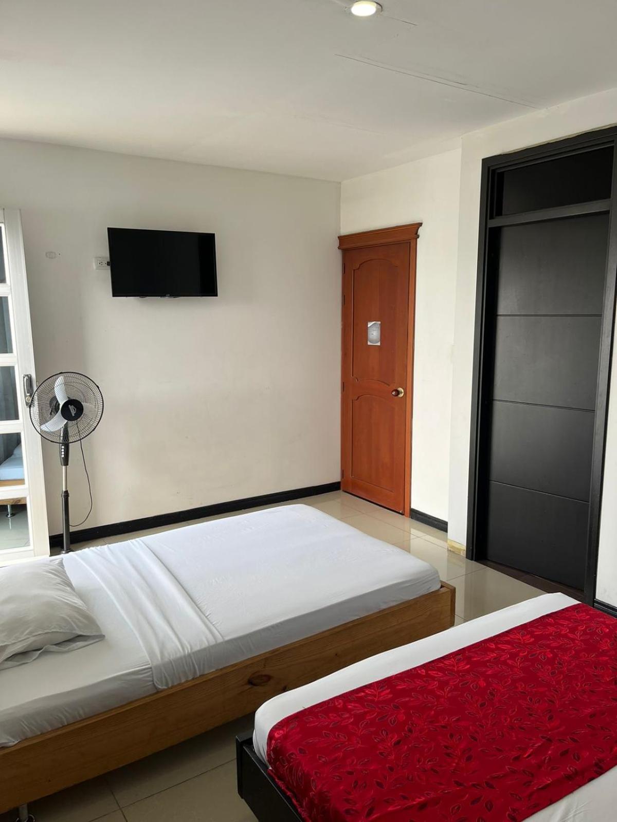 Hotel El Jardin Cafetero Armenia Екстериор снимка
